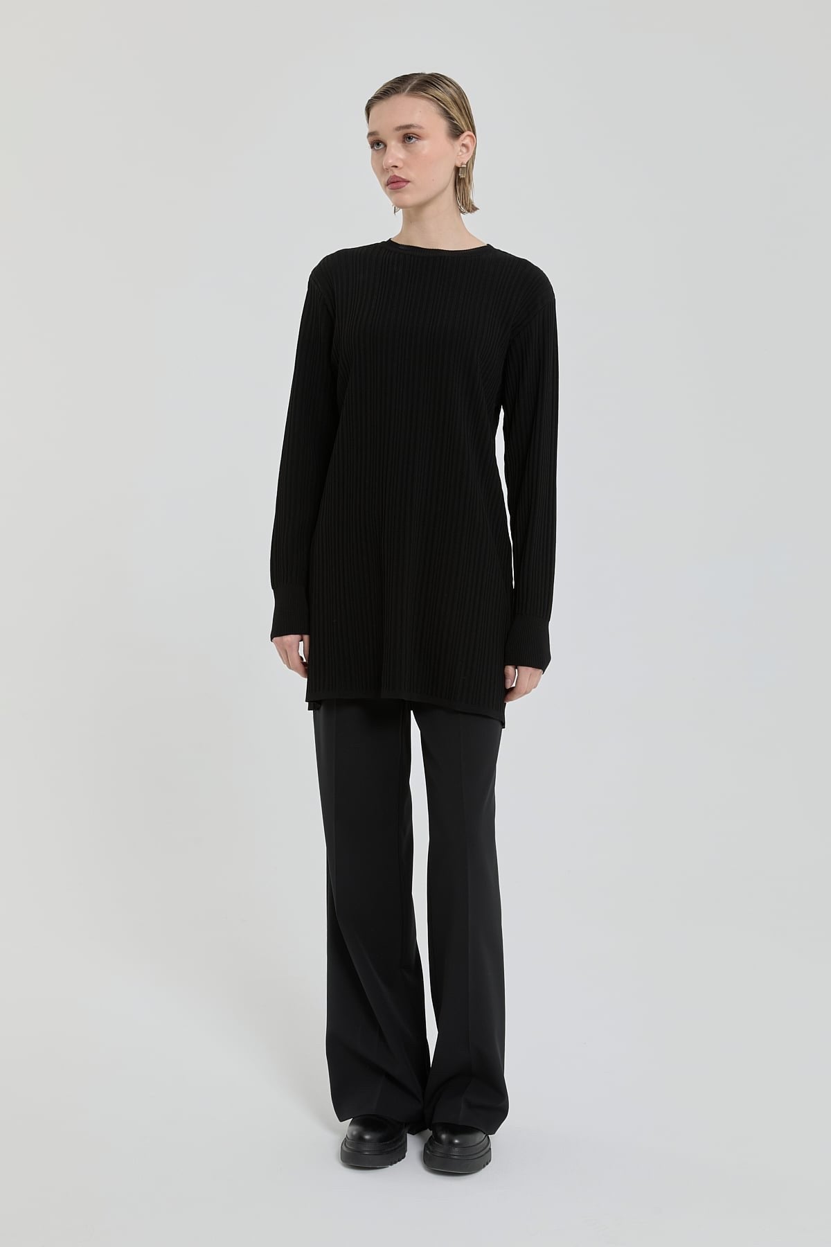 Ribbed Knit Tunic - Black