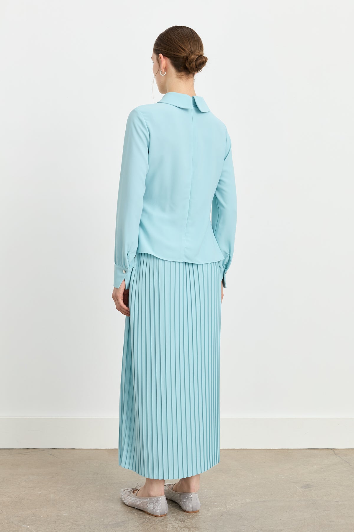 Accessory Detail Skirt and Blouse Set - Aqua