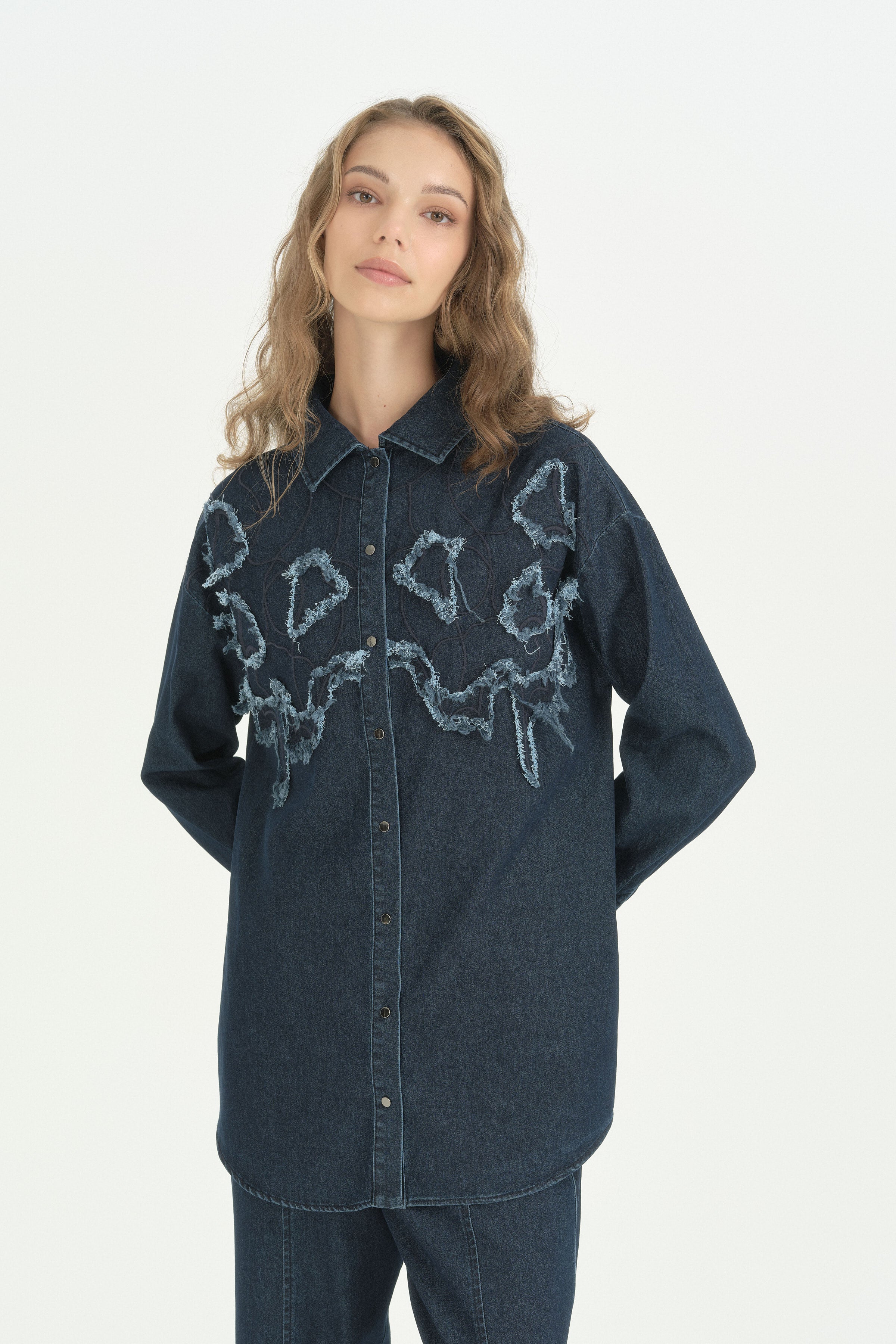 Aplike Nakış Detaylı Denim Kumaş Spor Takım - İndigo