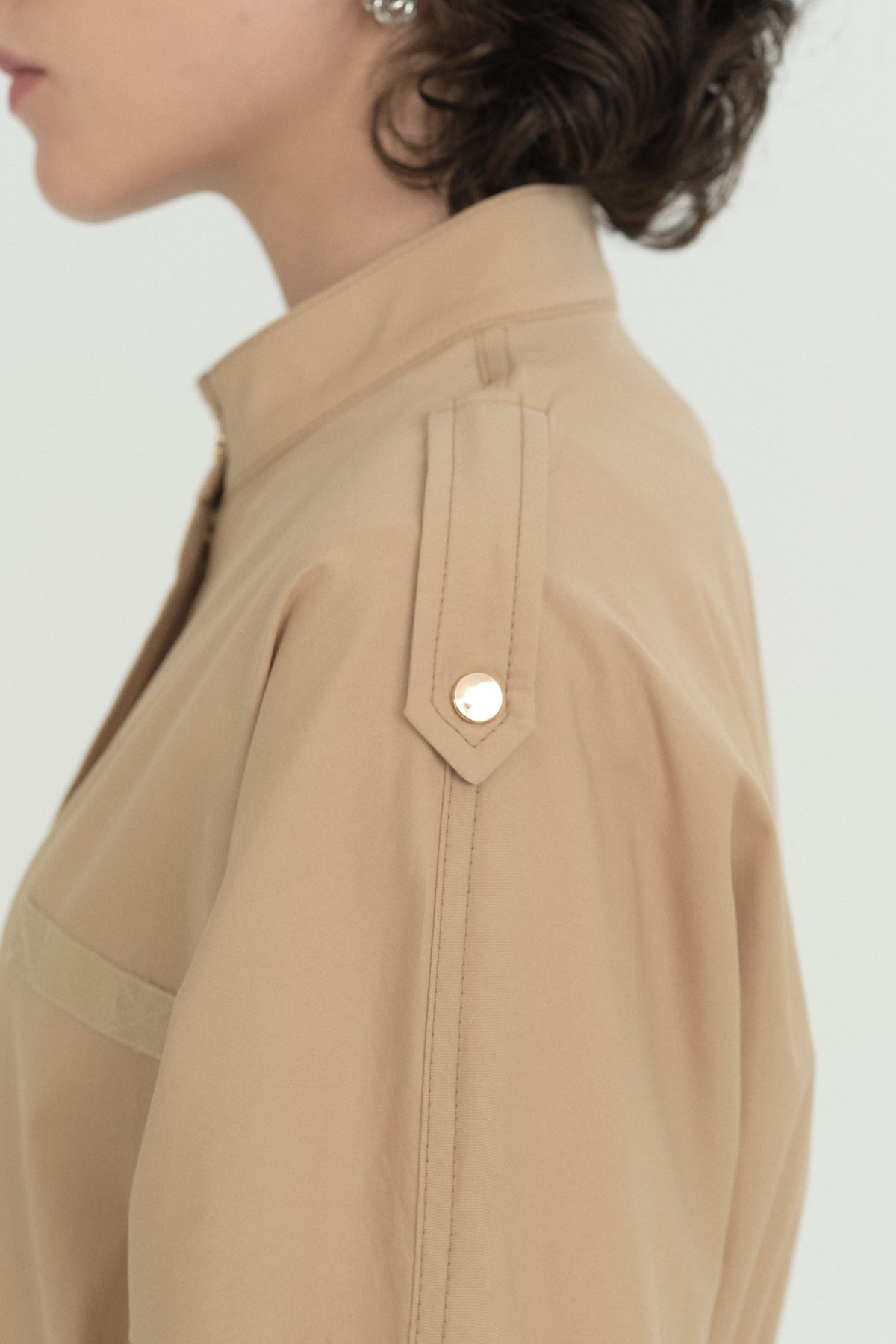 Apolet Detaylı Oversize Spor Pamuk Trenç - Camel