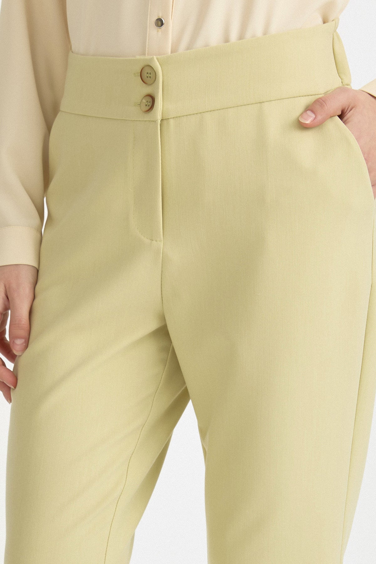 Carrot Basic Viscose Trousers with Elasticated Back Waist - Pistachio Green