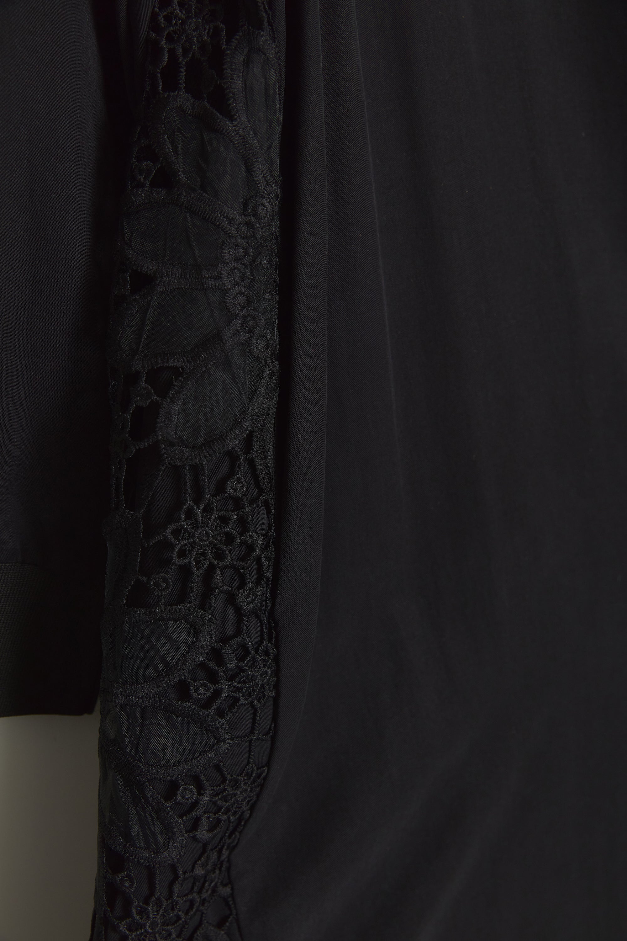 Arkası Dantel Tencel Abaya - Siyah
