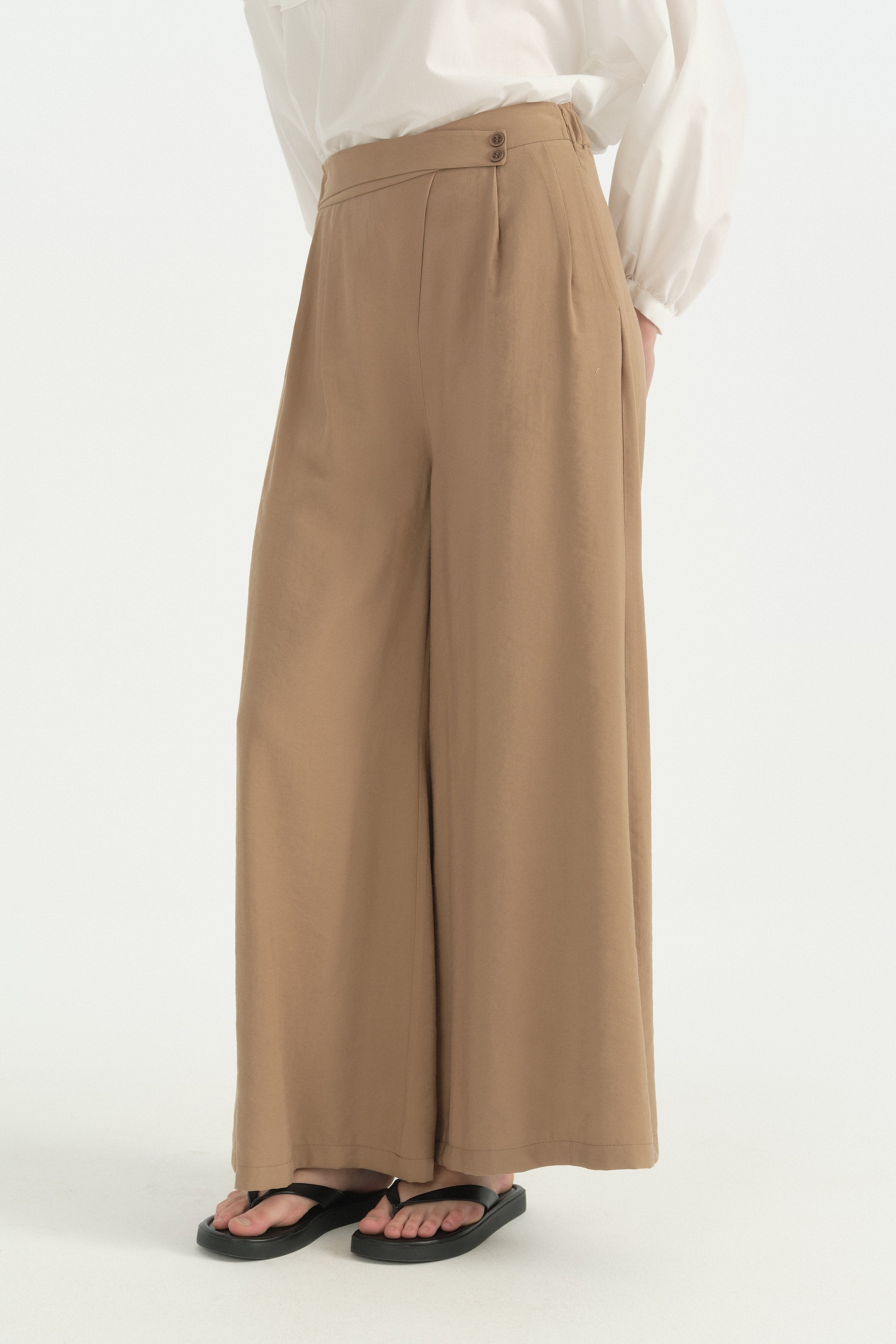 asimetrik-kapama-bol-paca-modal-pantolon-camel-270516.jpg
