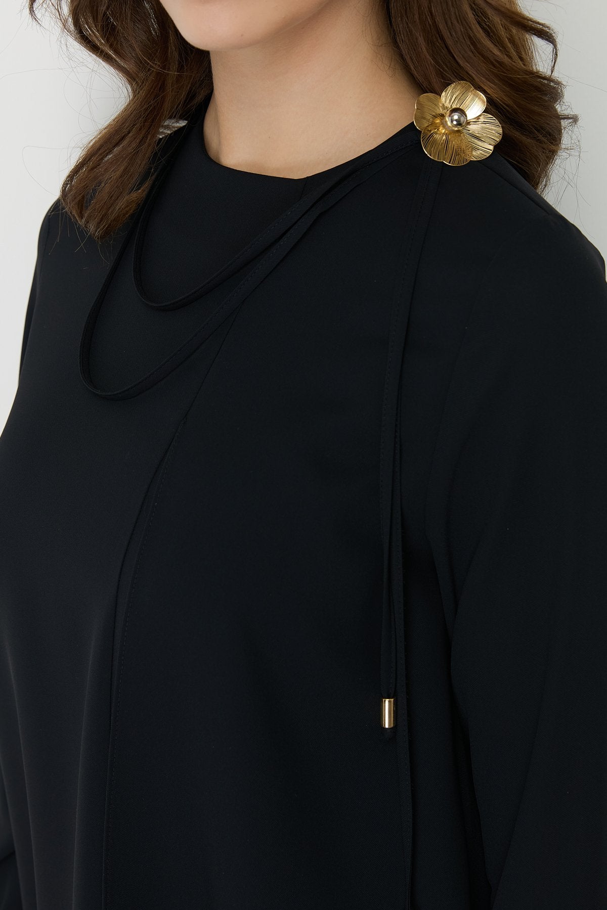 Stylish Tunic with Asymmetrical Cut and Accessory Detail - Black