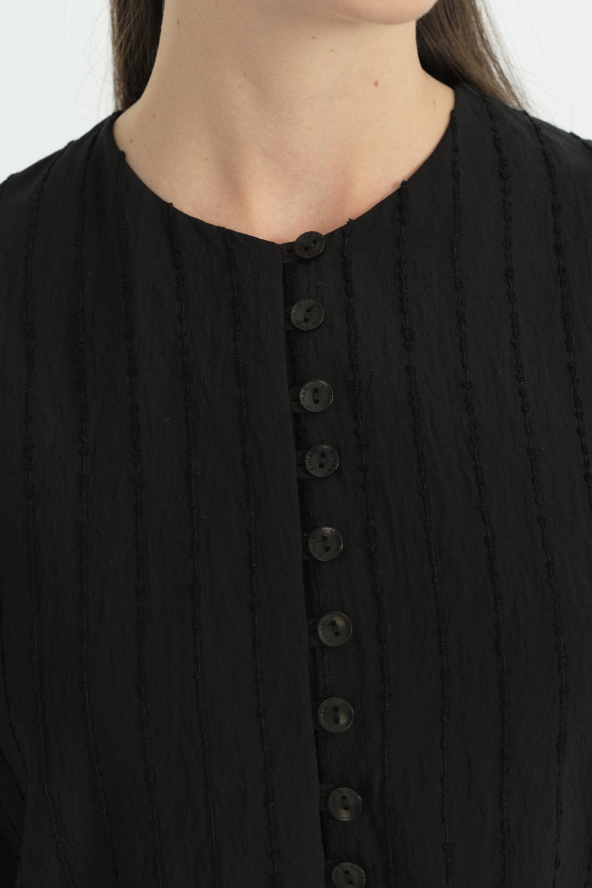 balon-kollu-viskon-crop-gomlek-siyah-268222.jpg
