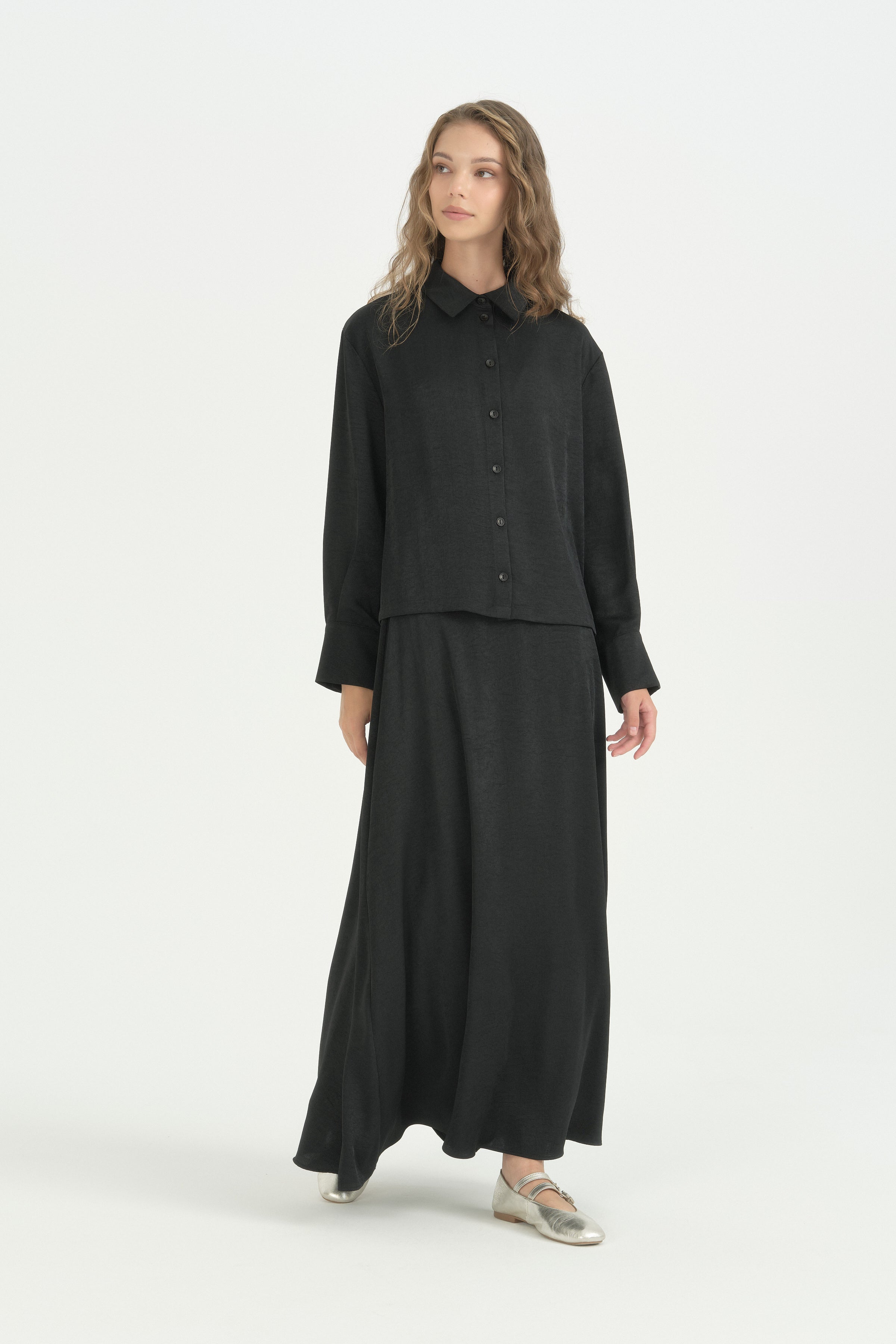 basic-gomlek-etek-takim-siyah-272958.jpg