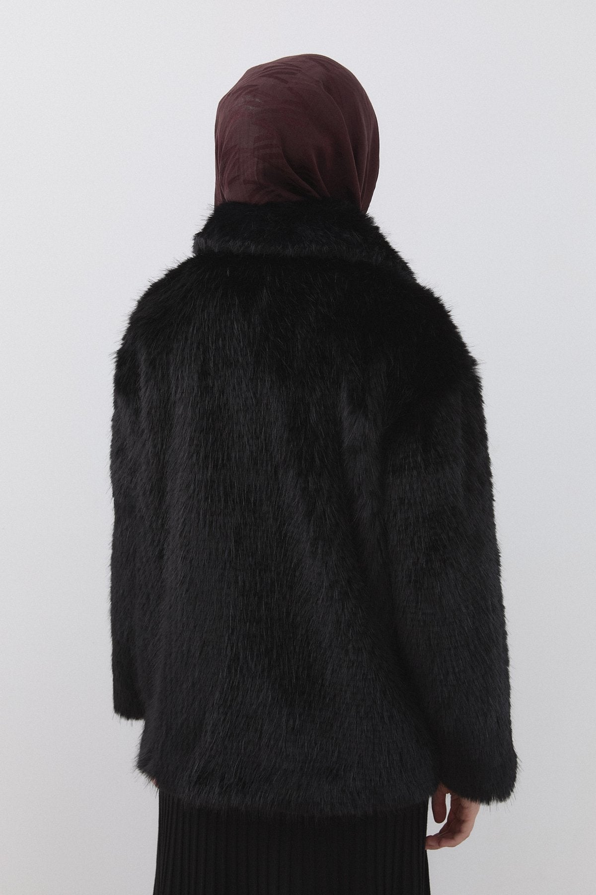 bebe-yaka-suni-kurk-kaban-siyah-261206.jpg
