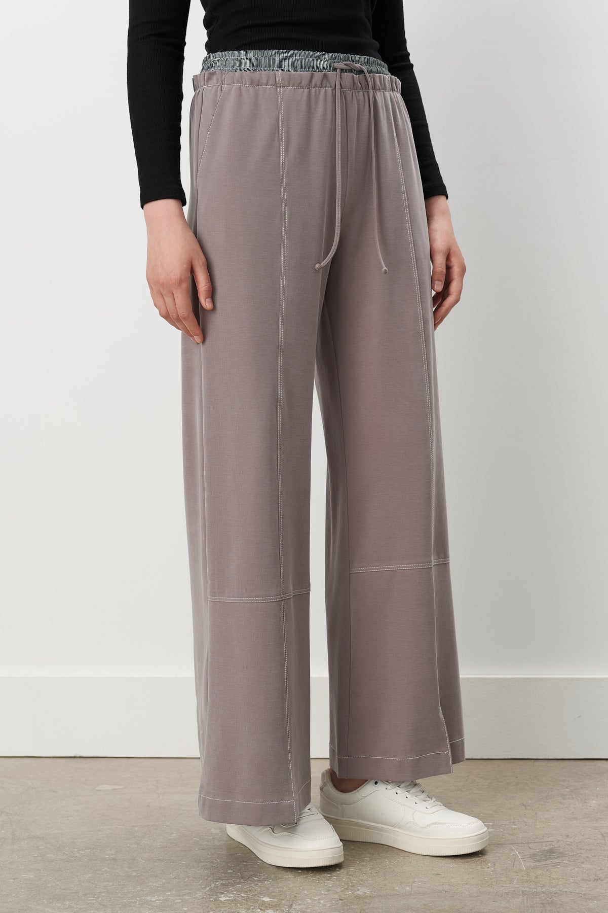 bel-detayli-bol-paca-orme-pantolon-gri-250391.jpg