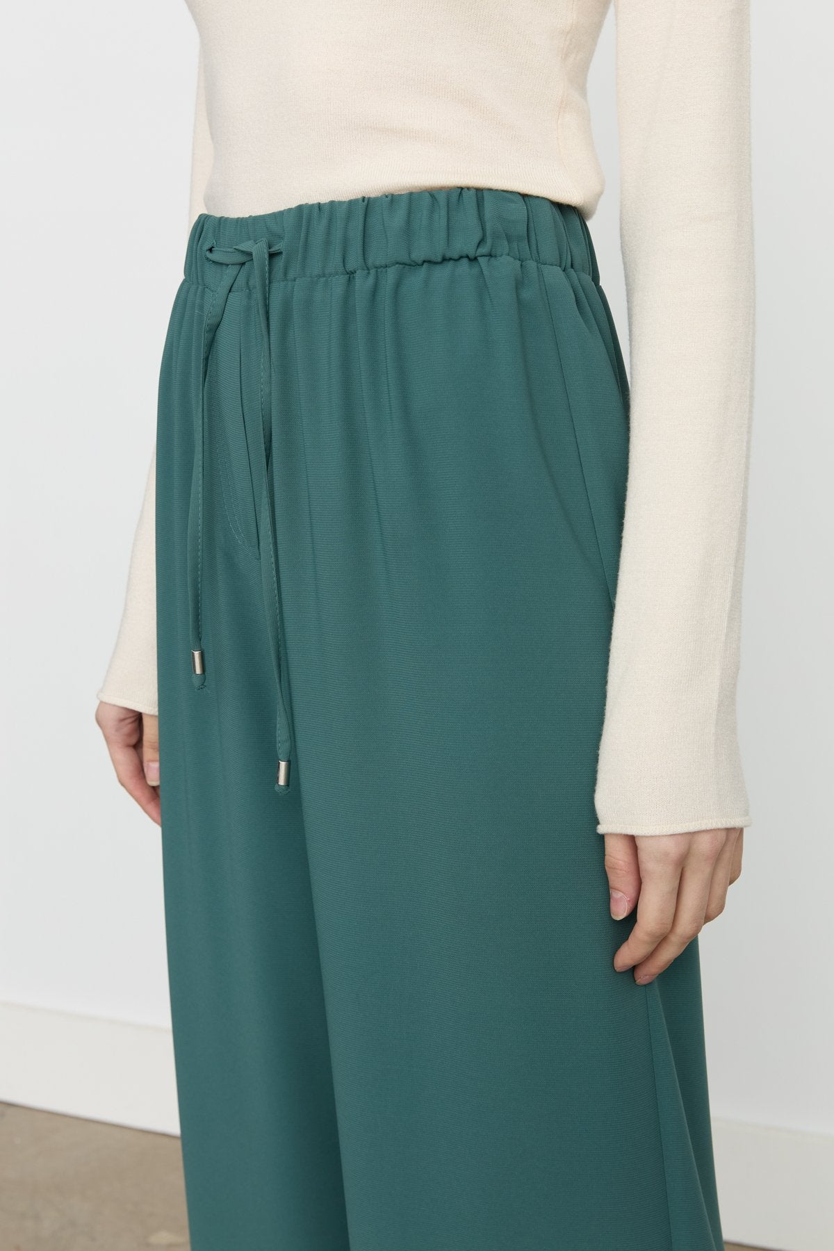 Beli Bağcıklı Bol Pantolon - Yeşil