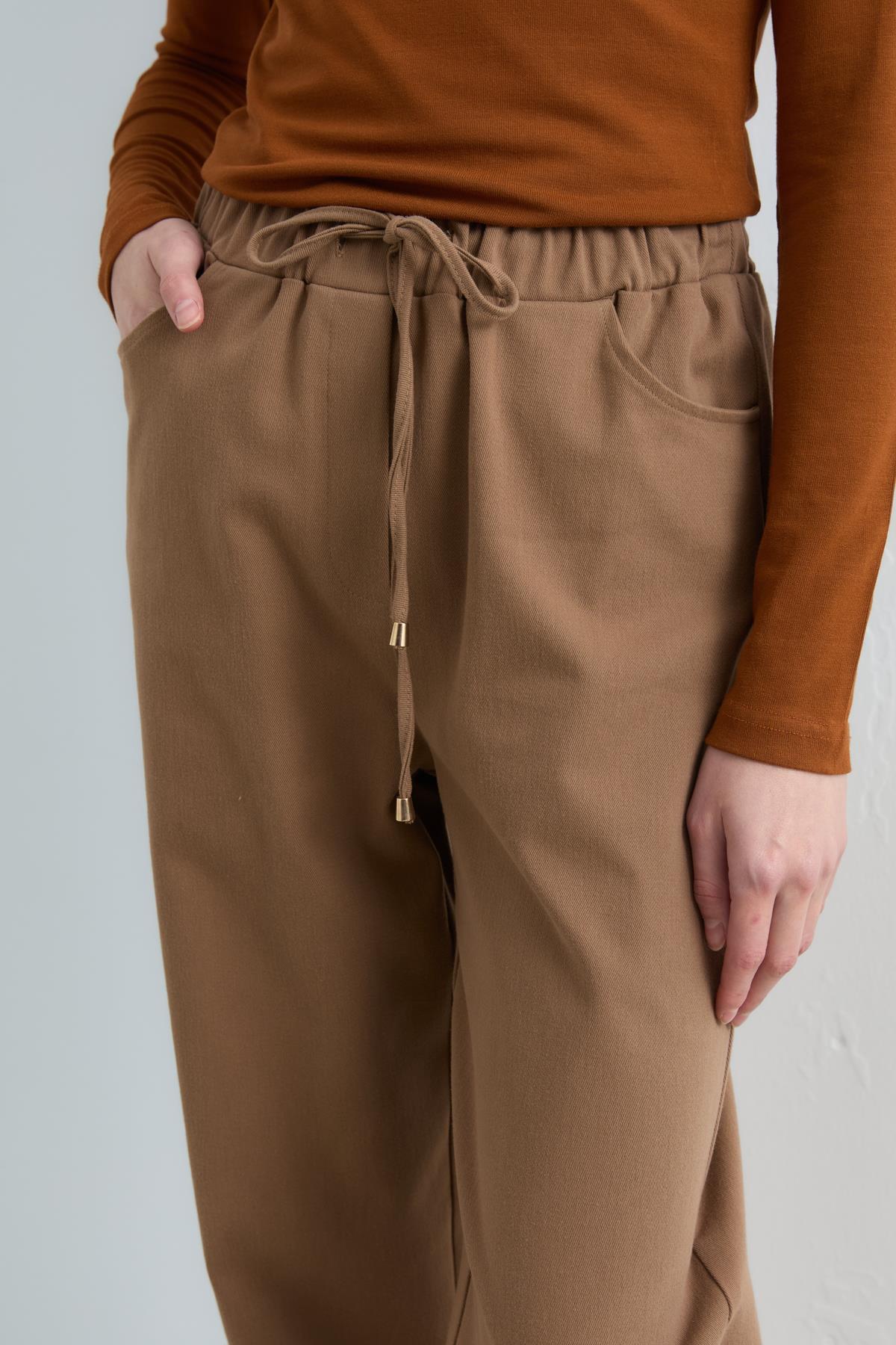 Beli Bağcıklı Gabardin Havuç Pantolon - Vizon