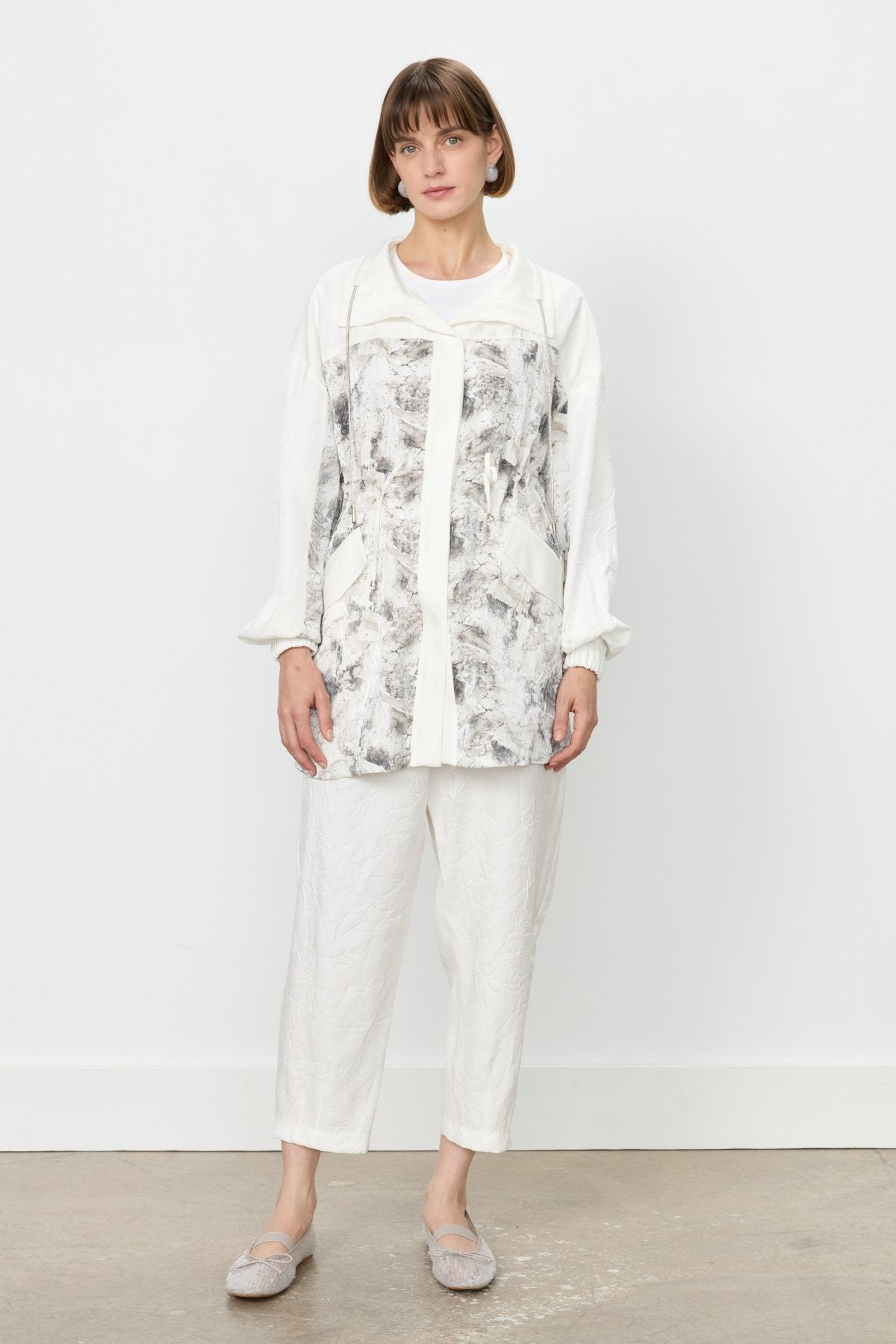 Cotton Suit with Gathered Waist Pants and Jacket - Ecru
