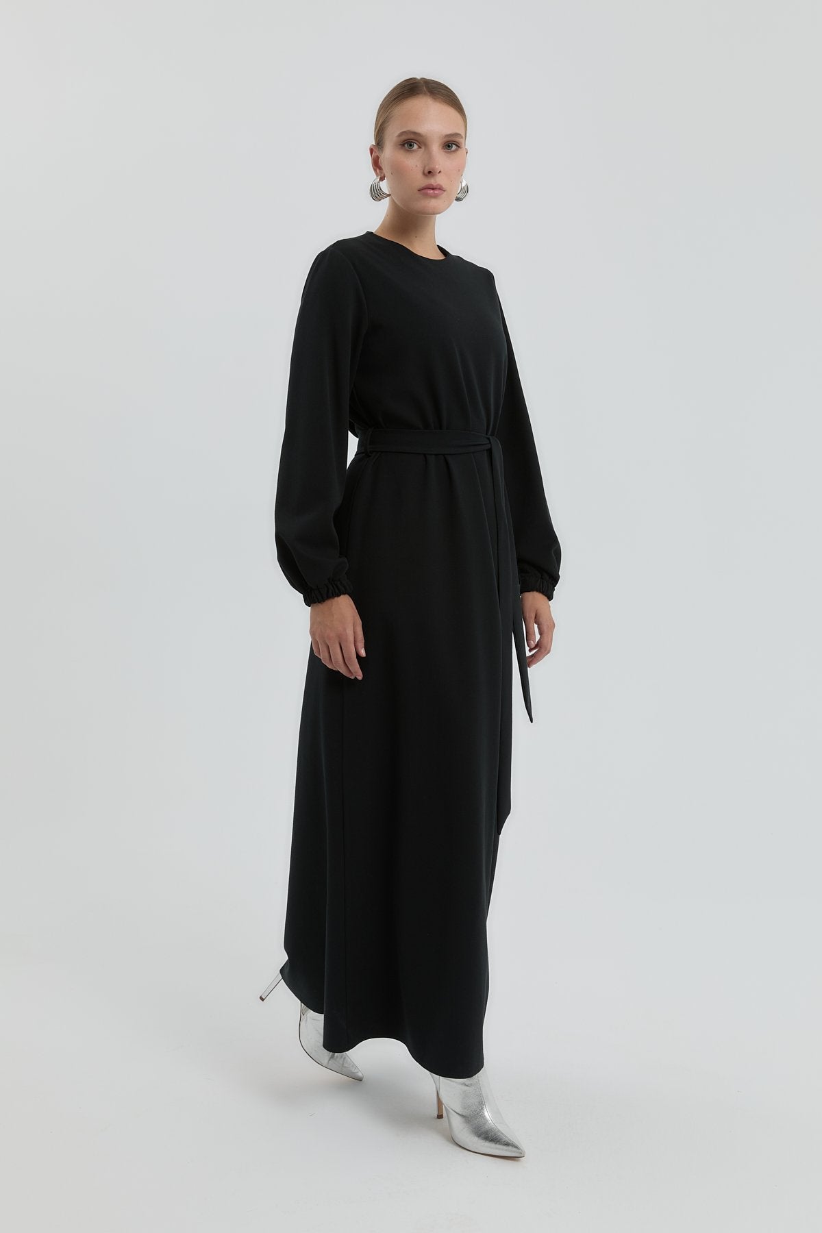 Beli Kuşaklı Basic Elbise - Siyah