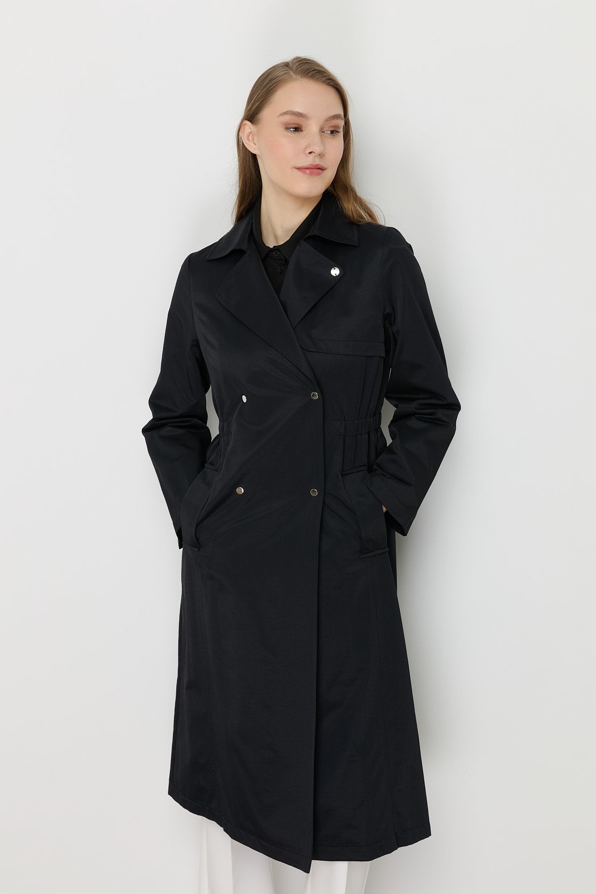 beli-lastik-detayli-metal-cit-citli-trenckot-siyah-245786.jpg