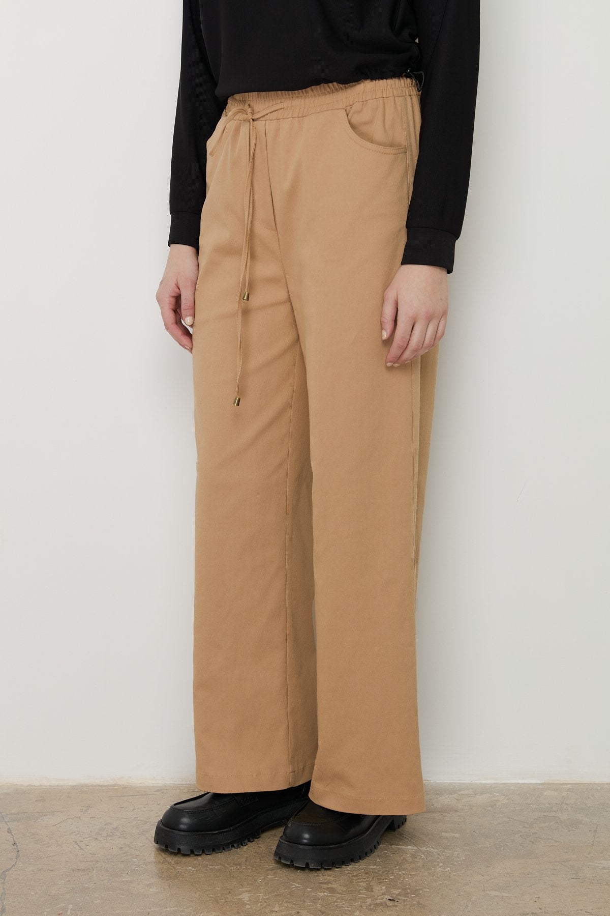 beli-lastikli-bol-paca-kanvas-denim-pantolon-camel-245113.jpg