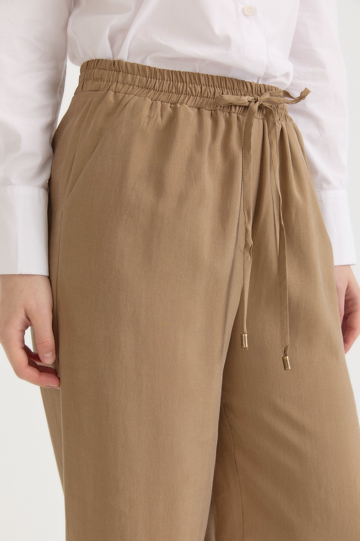 Beli Lastikli Bol Paça Lyocell Pantolon - Camel