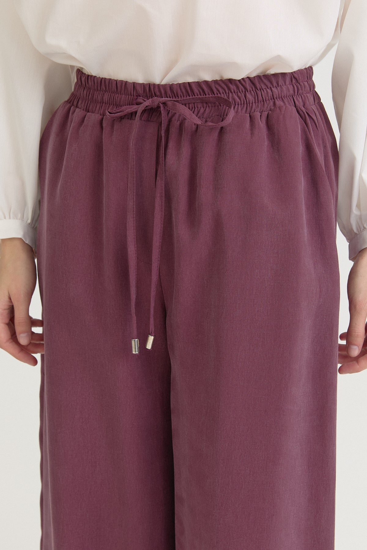 Beli Lastikli Bol Paça Lyocell Pantolon - Mürdüm