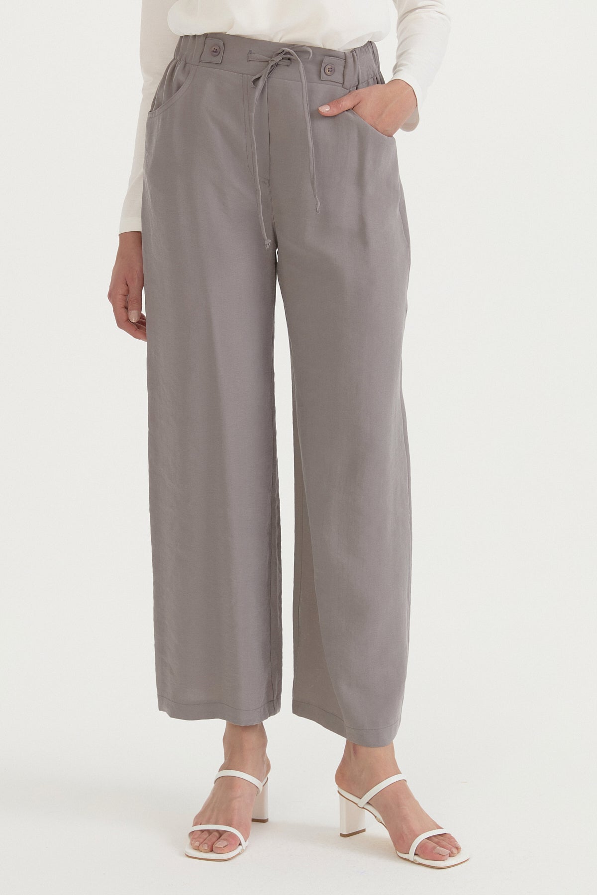 beli-lastikli-bol-paca-modal-pantolon-gri-265646.jpg
