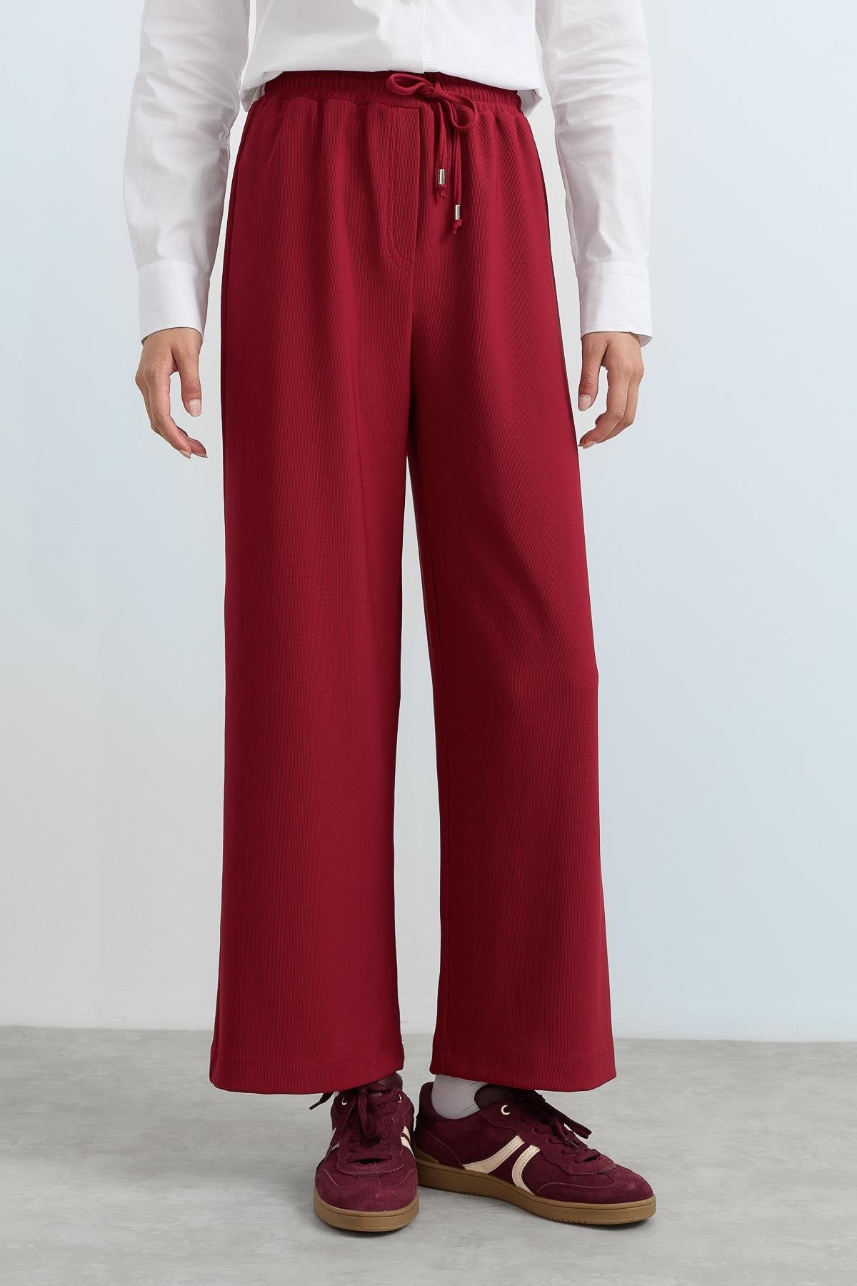 beli-lastikli-bol-paca-orme-pantolon-bordo-237561.jpg