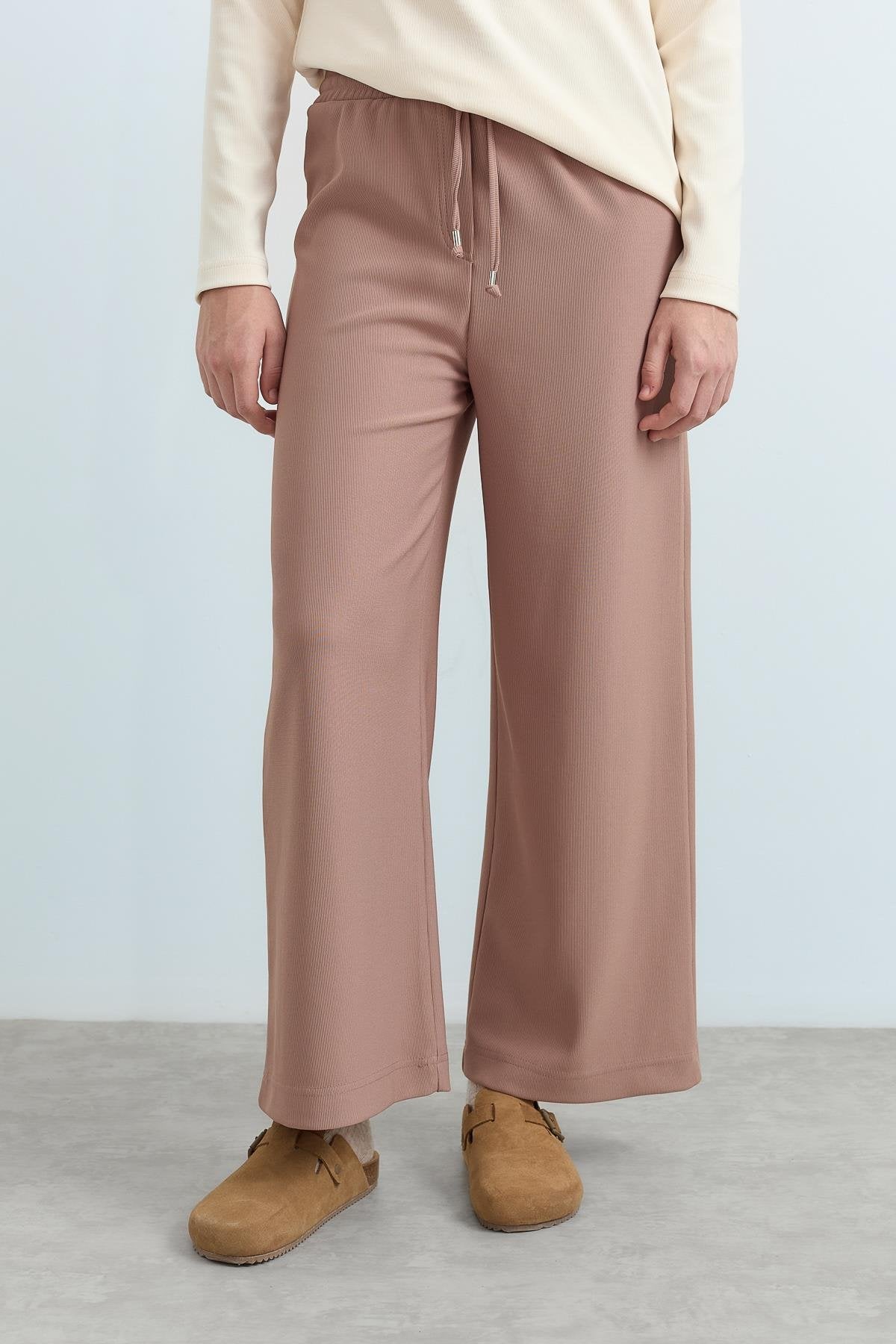 Wide-Leg Knitted Trousers with Elastic Waistband - Mink