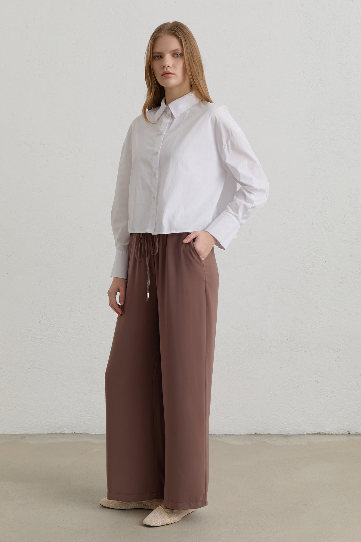 Beli Lastikli Bol Paça Basic Pantolon - Açık Kahve