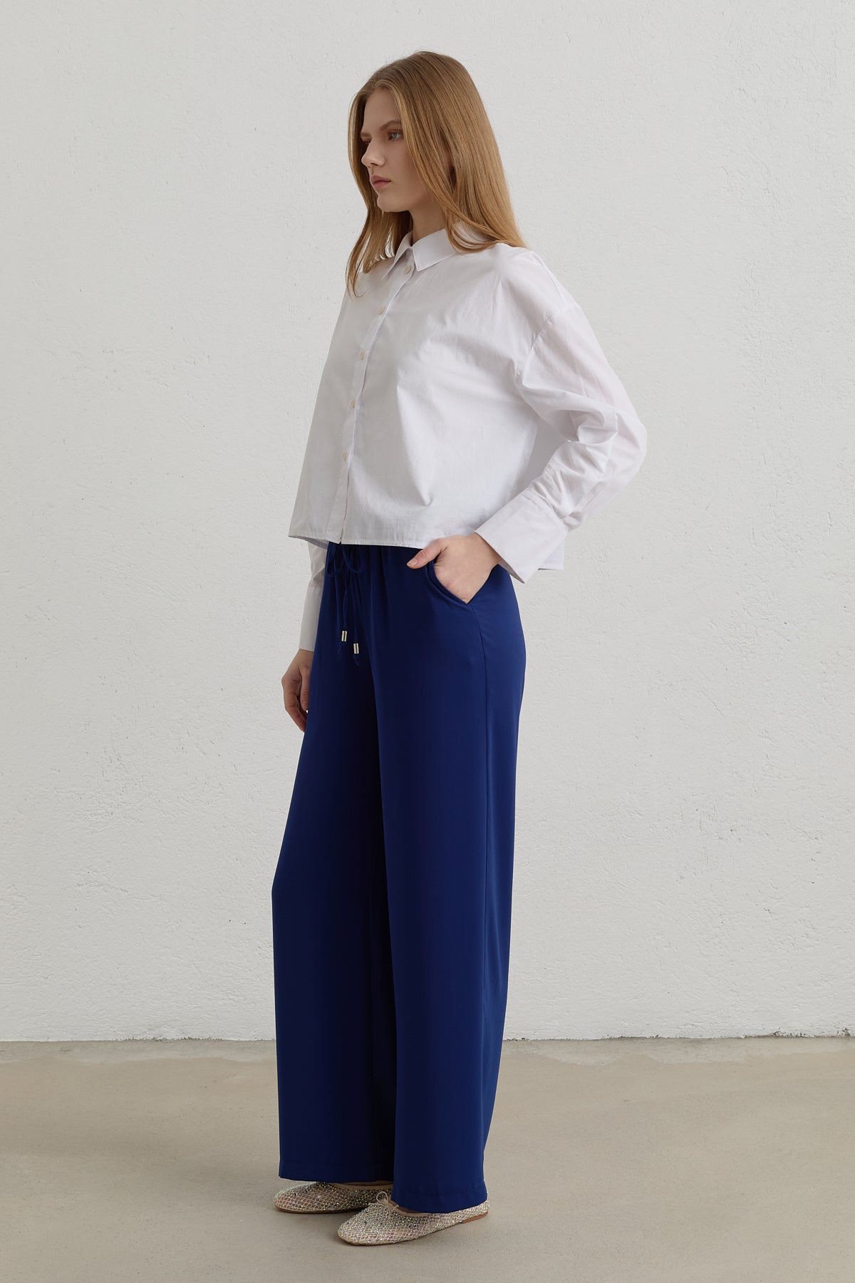 beli-lastikli-bol-paca-pantolon-indigo-261880.jpg