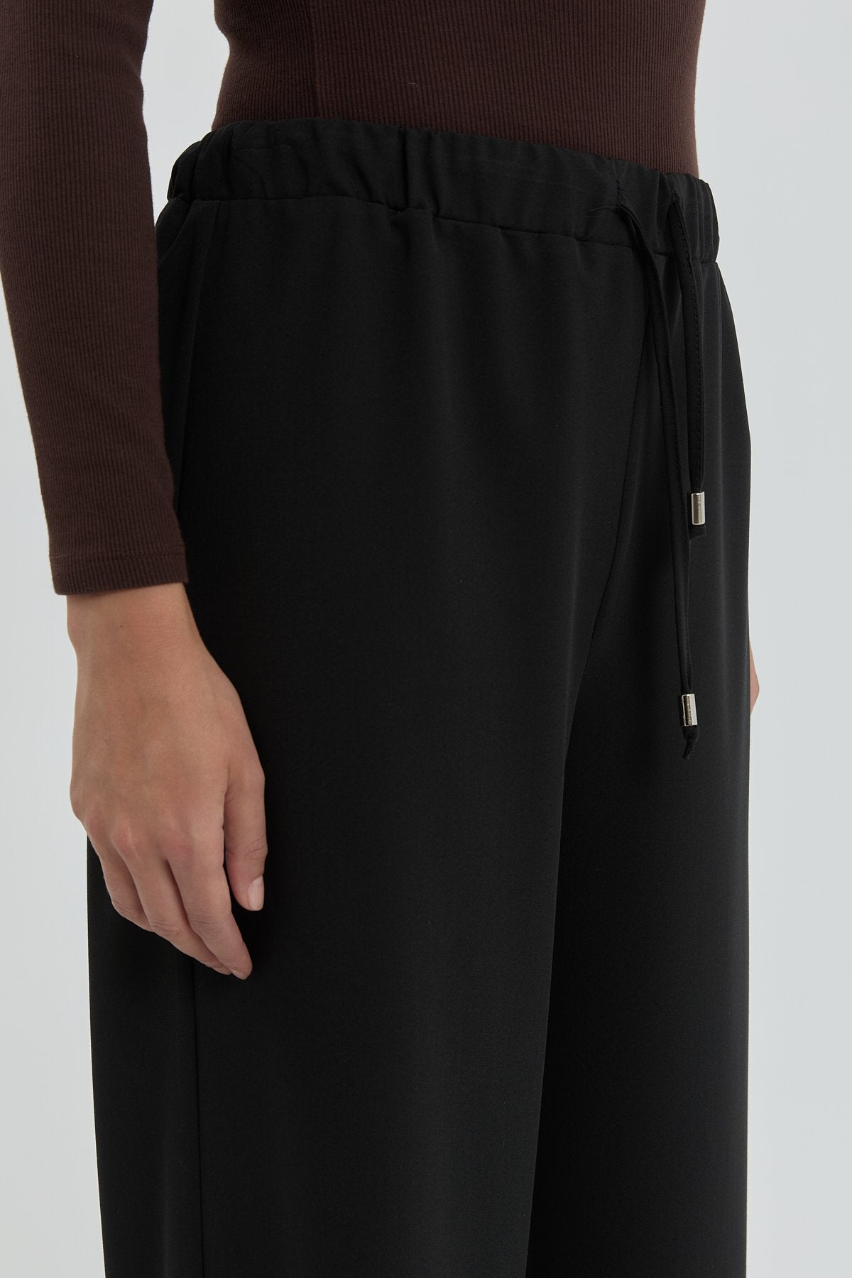 Beli Lastikli Bol Paça Pantolon - Siyah