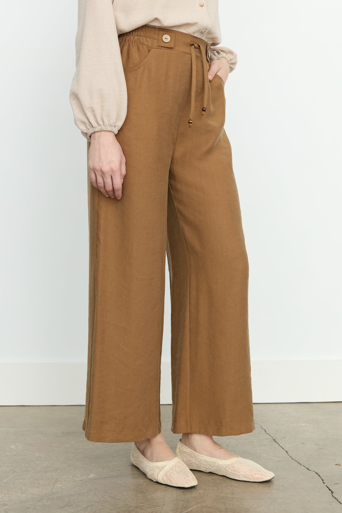 Beli Lastikli Bol Paça Tencel Pantolon - Açık Kahve