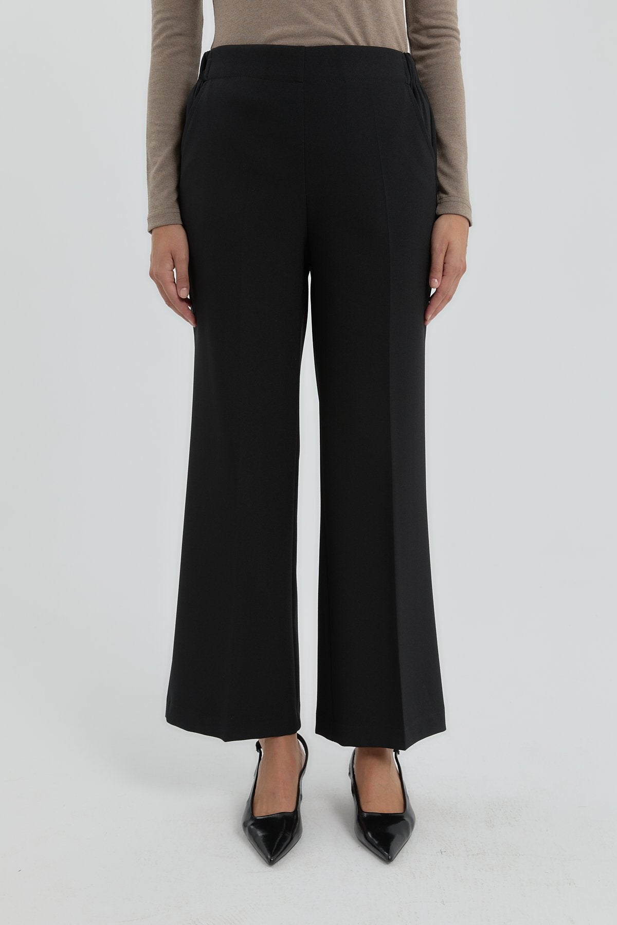 beli-lastikli-boru-paca-pantolon-siyah-254460.jpg