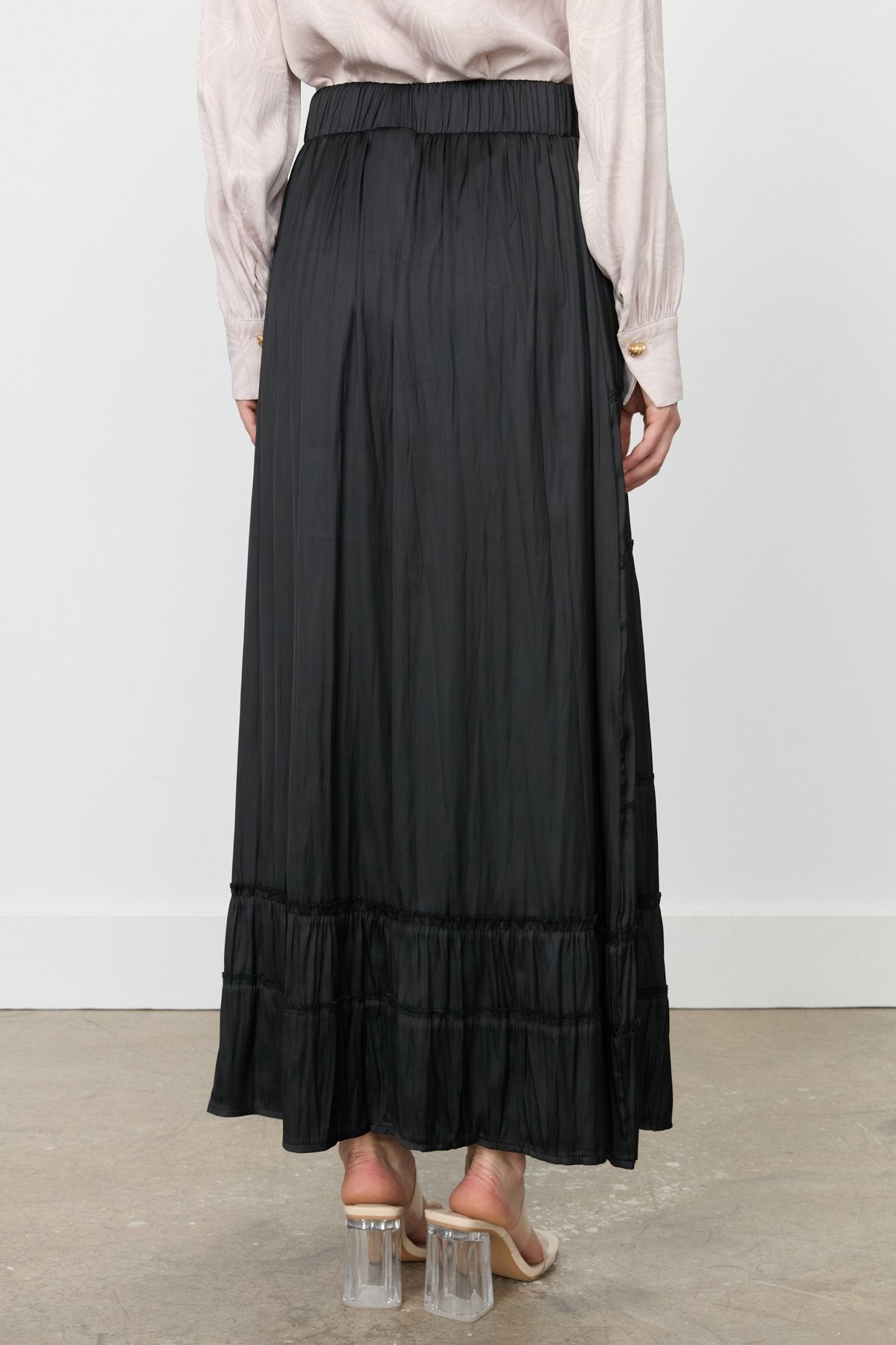 Elastic Waist Gypsy Crash Skirt - Black