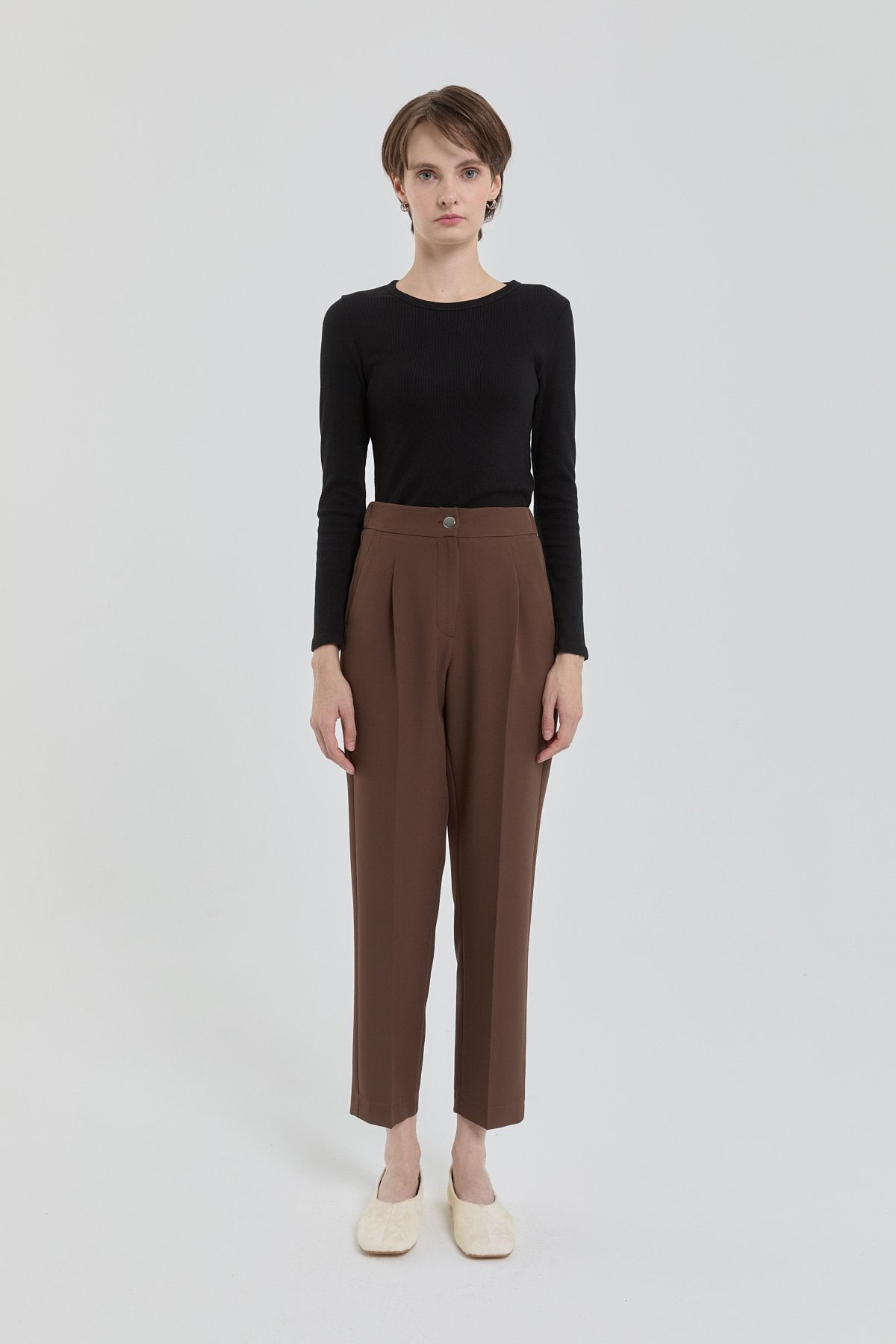 beli-lastikli-havuc-pantolon-kahve-258049.jpg
