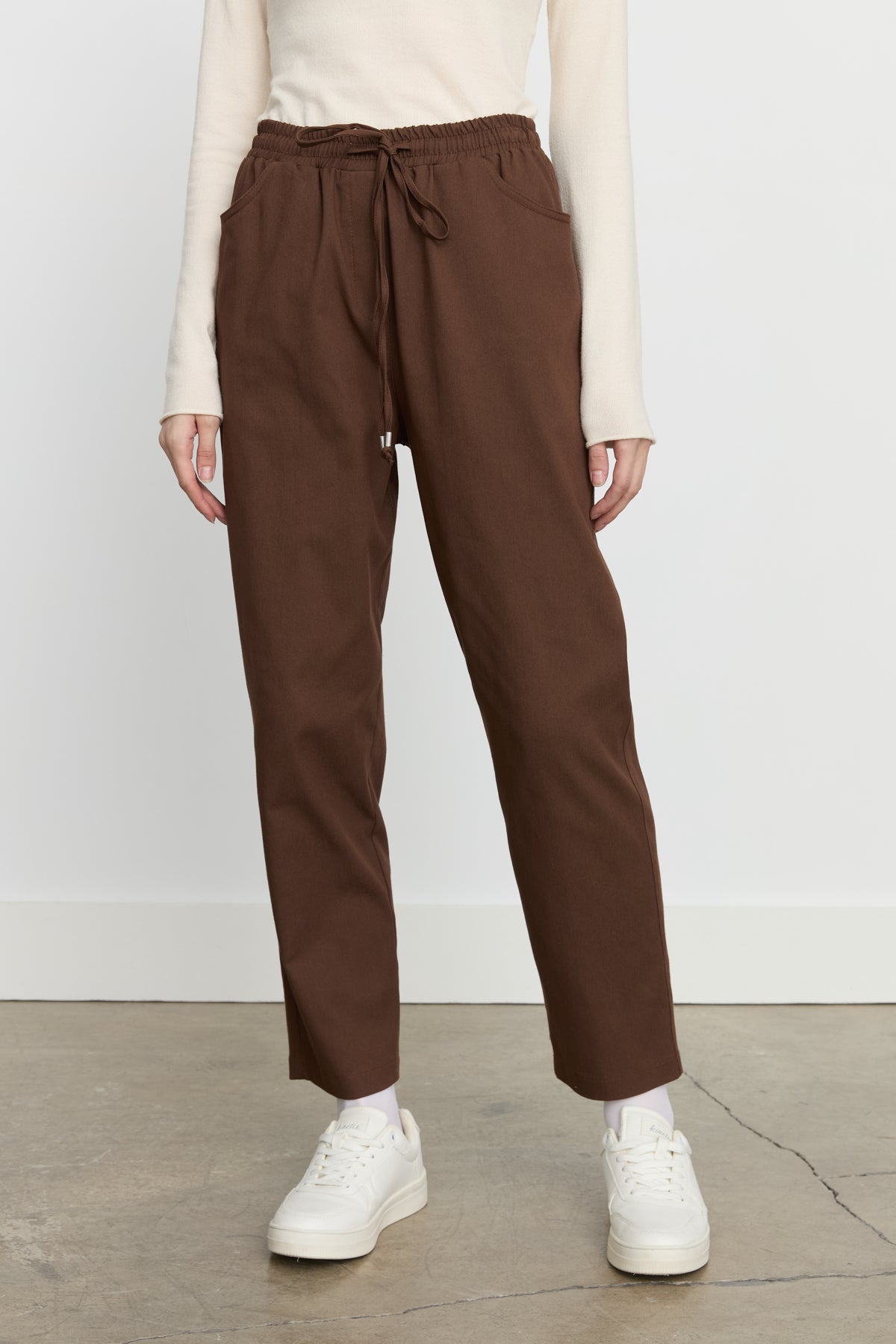 beli-lastikli-kanvas-havuc-denim-pantolon-kahve-244406.jpg