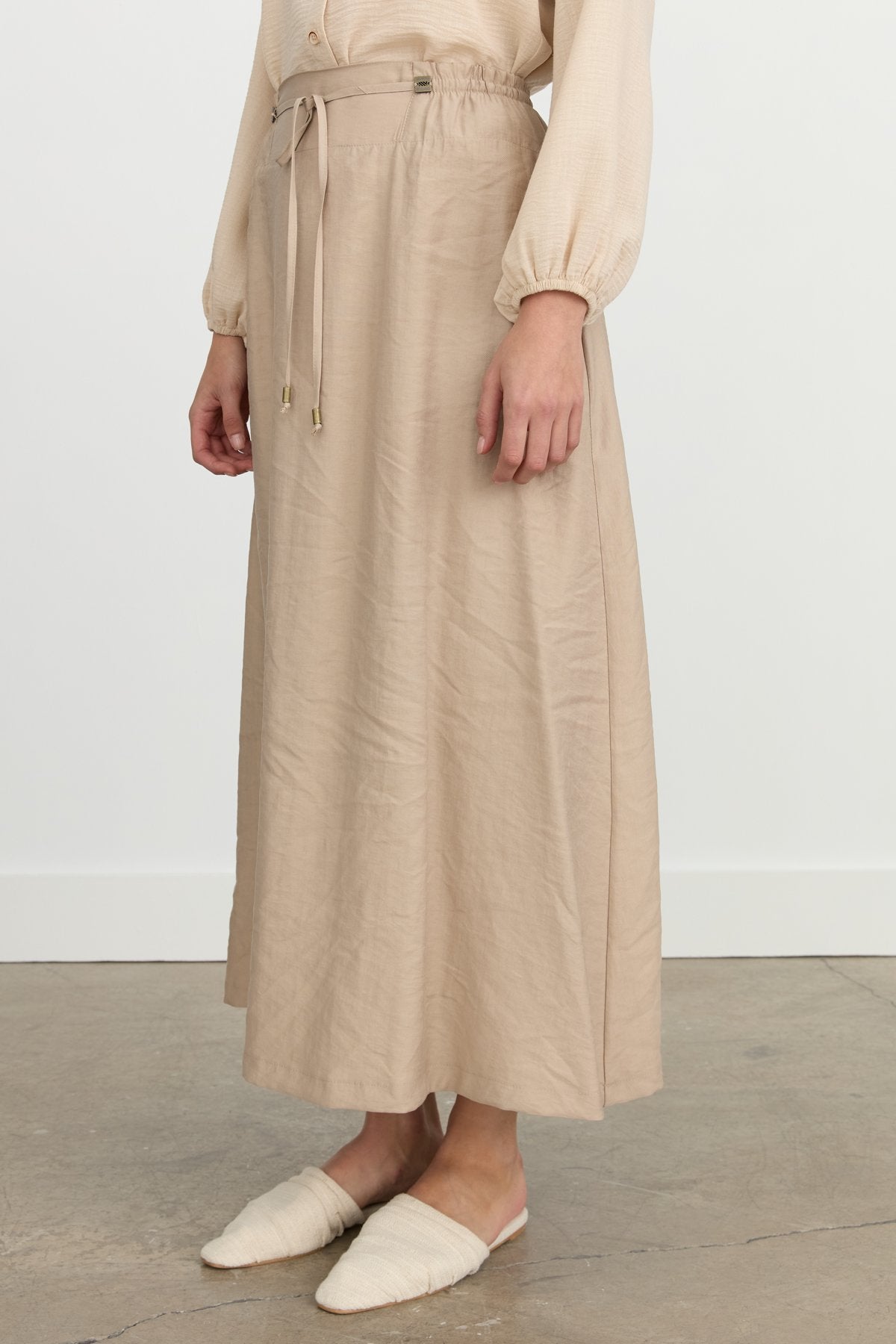 beli-lastikli-klos-tencel-etek-kumsal-244840.jpg