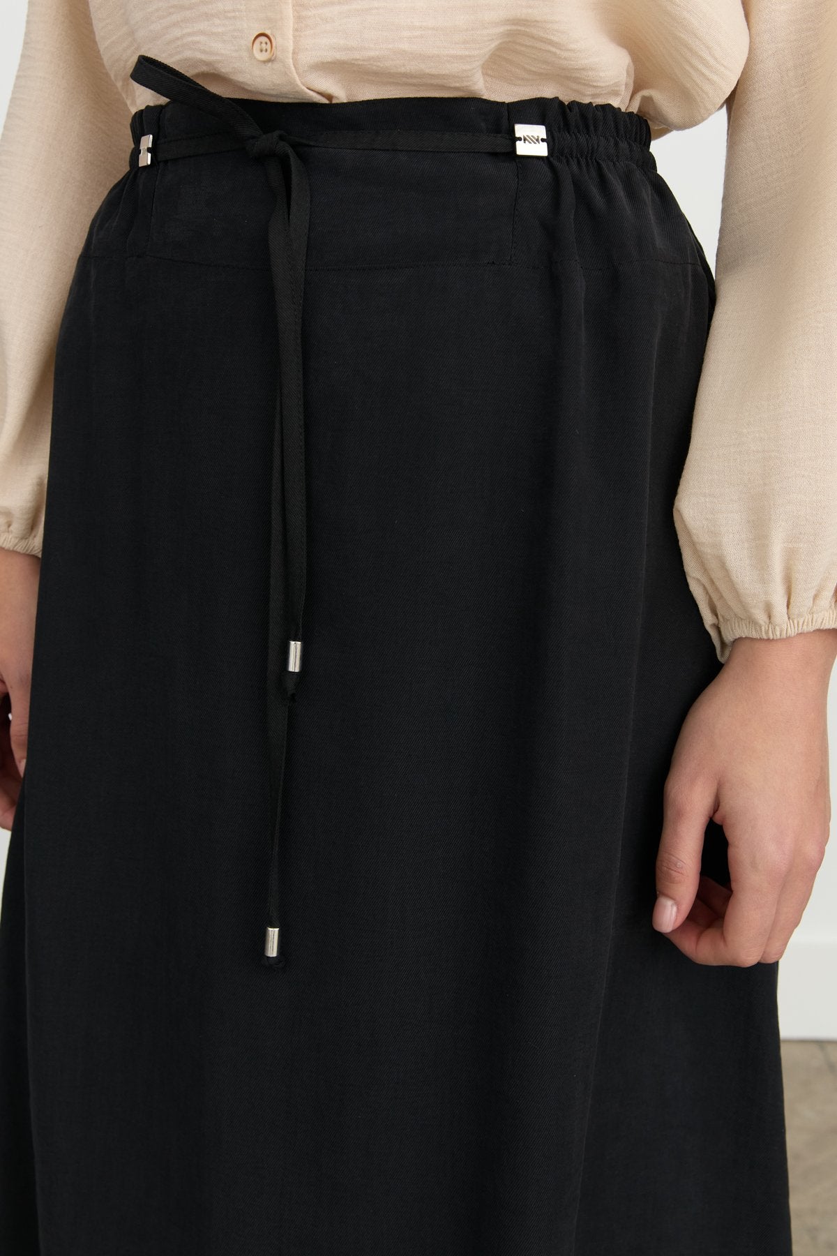 Elastic Waist Flared Tencel Skirt - Black