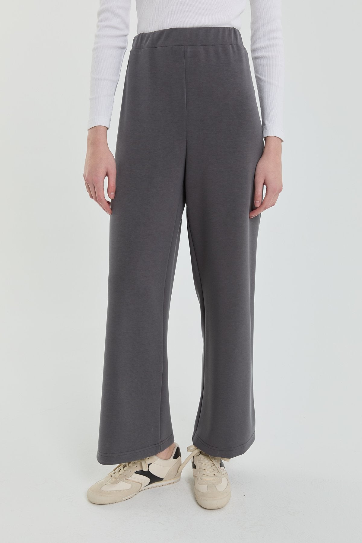 Wide-Leg Knitted Trousers with Elastic Waistband - Anthracite