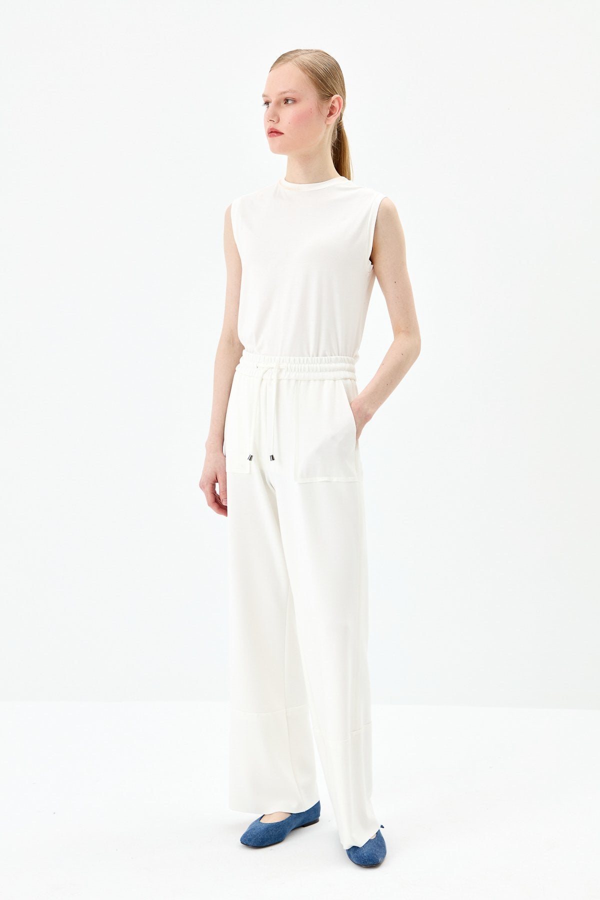 Loose Knitted Trousers with Elastic Waistband - Ecru