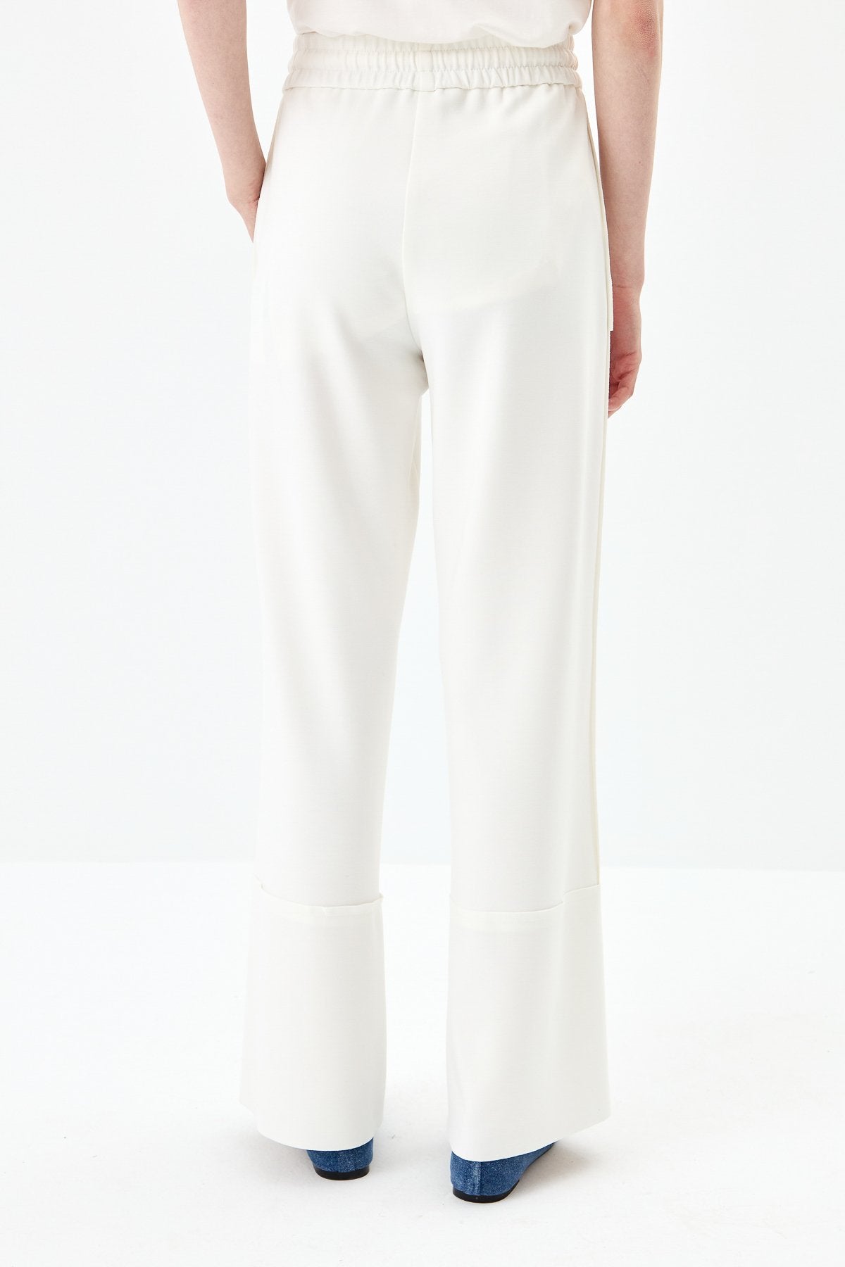 Loose Knitted Trousers with Elastic Waistband - Ecru