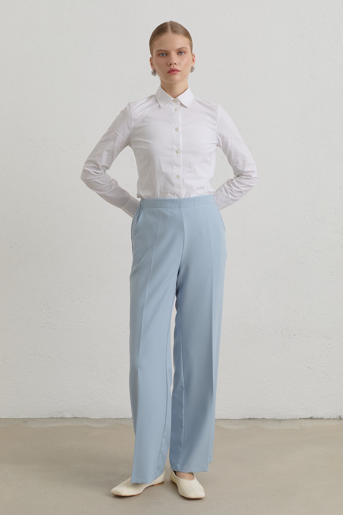 Beli Lastikli Basic Ütü İzli Pantolon - Açık Mavi