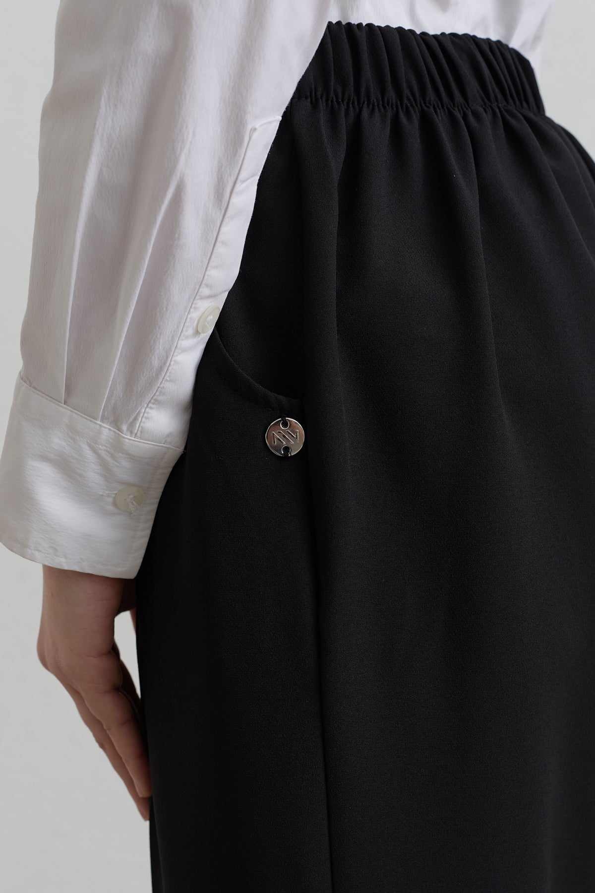 Elasticated Waist Basic Ironed Trousers - Black