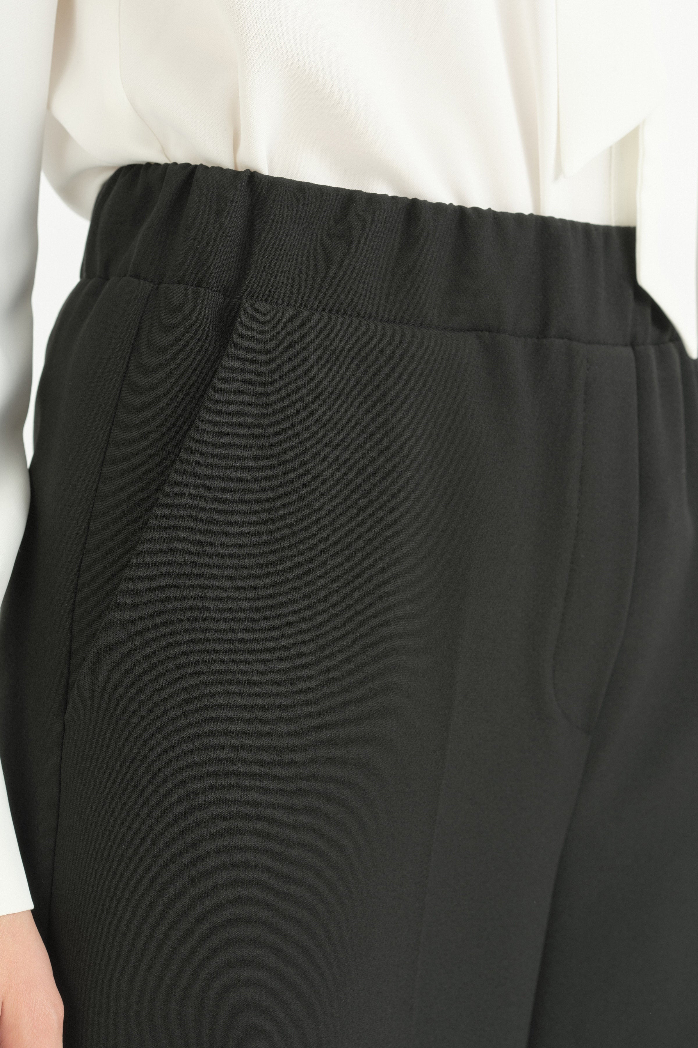 Beli Lastikli Yüksek Bel Pantolon - Siyah