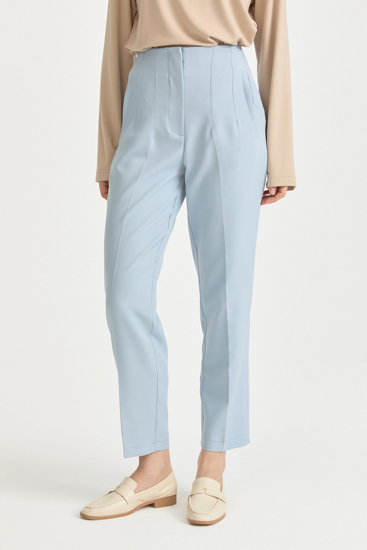 Belted Carrot Pants - Light Blue