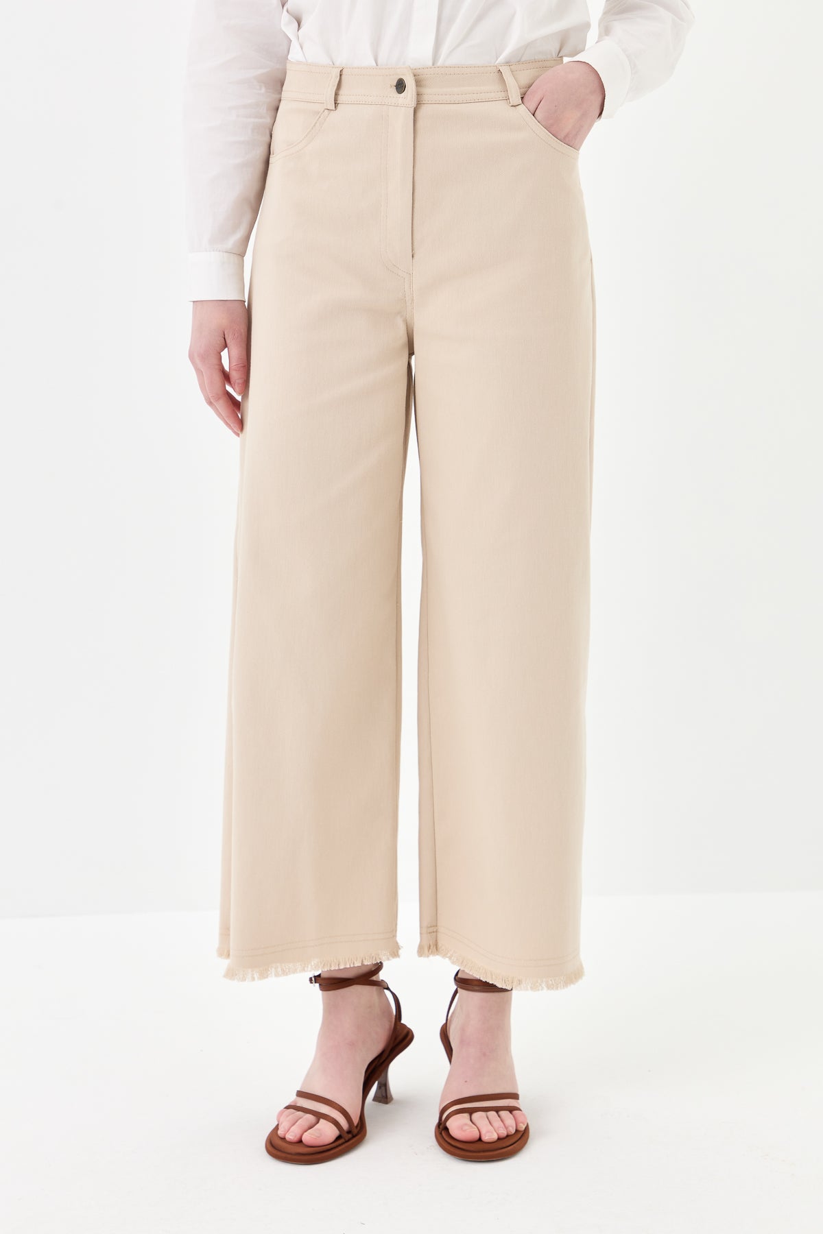 Wide-Leg Canvas Trousers - Beige