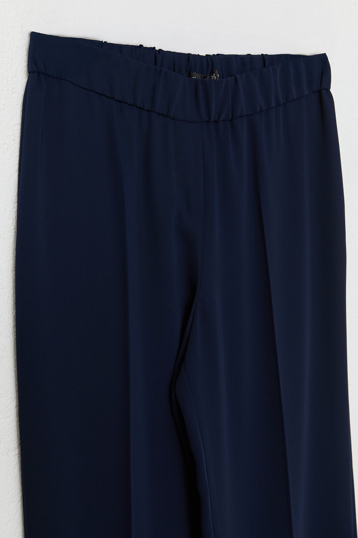 buyuk-beden-beli-lastikli-bol-paca-pantolon-lacivert-267097.jpg