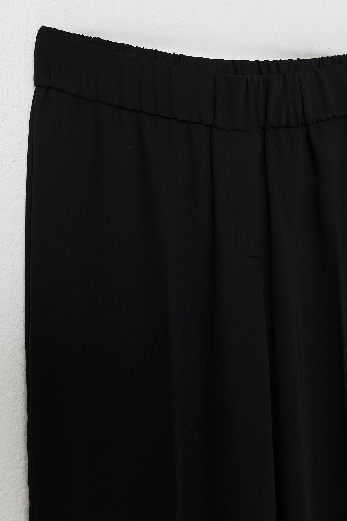 Plus Size Elastic Waist Wide Leg Trousers - Black
