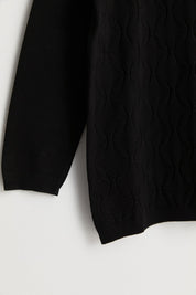 Plus Size Viscose Sweater with Button Accessory - Black