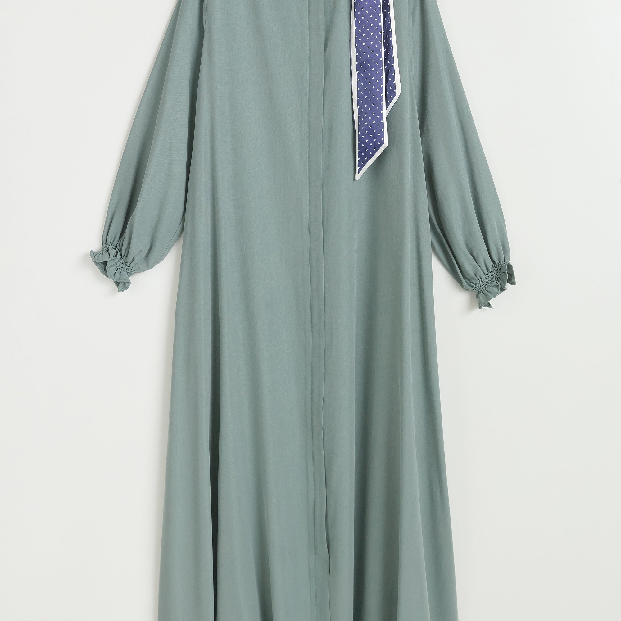 buyuk-beden-fular-detayli-lyocell-ferace-kuf-yesili-269573.jpg