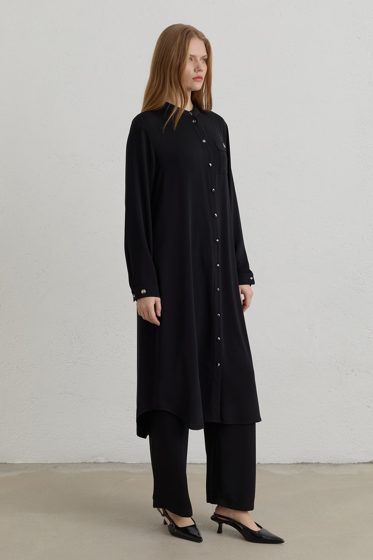 buyuk-beden-hakim-yaka-tunik-siyah-263068.jpg