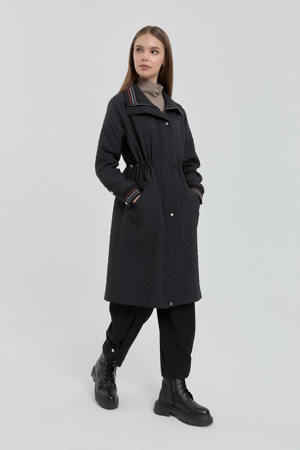 buyuk-beden-ince-kapitone-beli-buzgulu-kap-siyah-257274.jpg