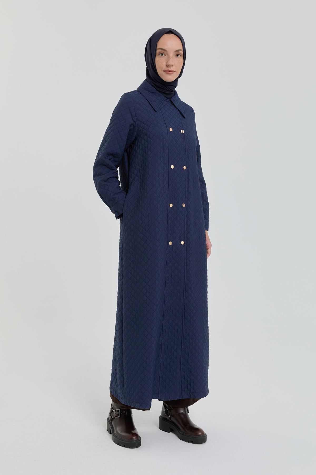 buyuk-beden-ince-kapitone-kruvaze-pardesu-lacivert-256984.jpg