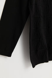Plus Size Self-Patterned Viscose Sweater - Black