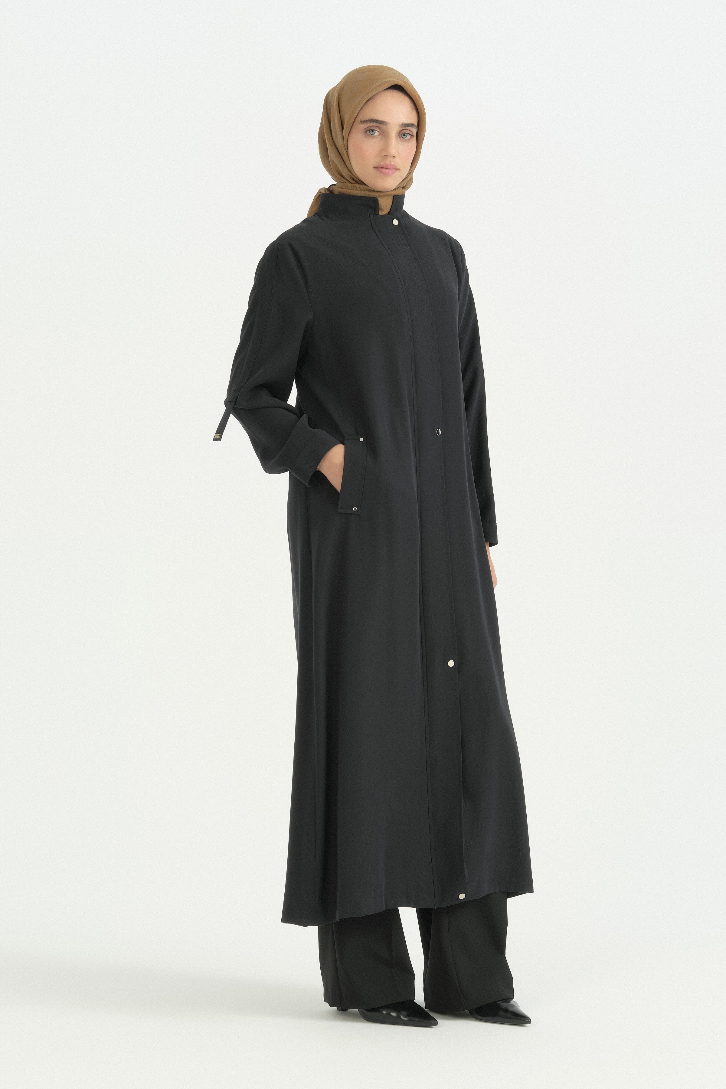 buyuk-beden-kol-detayli-modal-ferace-siyah-272351.jpg